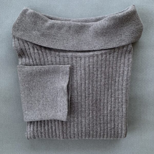 knitted blouse with rib Knitwear for women - handmade in Italy Knit blouse Casual no. 2 dark sand: Grey knit sweater in casual Danish design from Hanne Linding.
