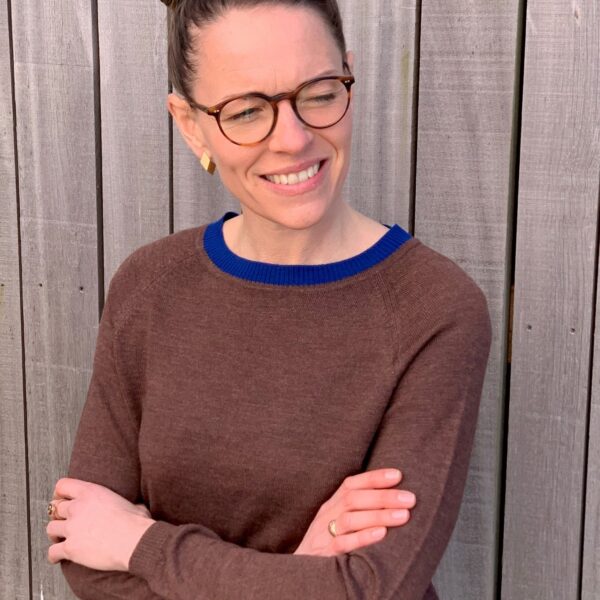 Knit blouse, With a twist no. 2 brown: Brown knit from Hanne Linding, Danish design.