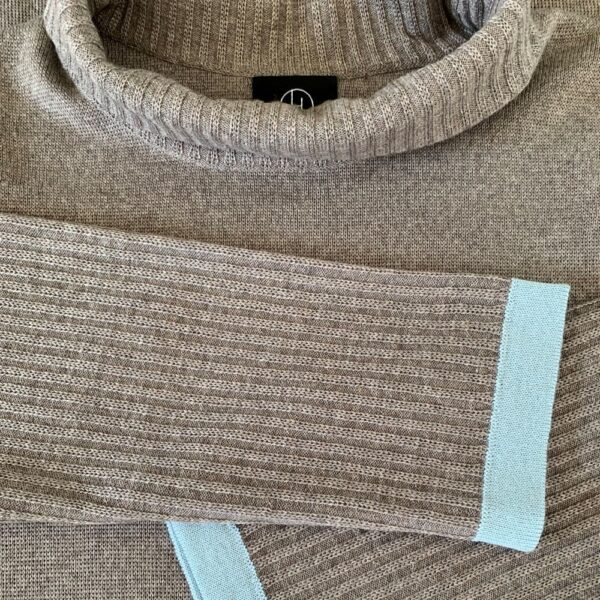 Knit dress With a Twist no. 4 brown: Quality knitwear with roll neck and light blue details, Danish design by Hanne Linding.